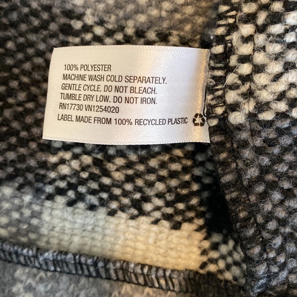 a.n.d eawy checkered coat black and white women fall size medium - Picture 5 of 5